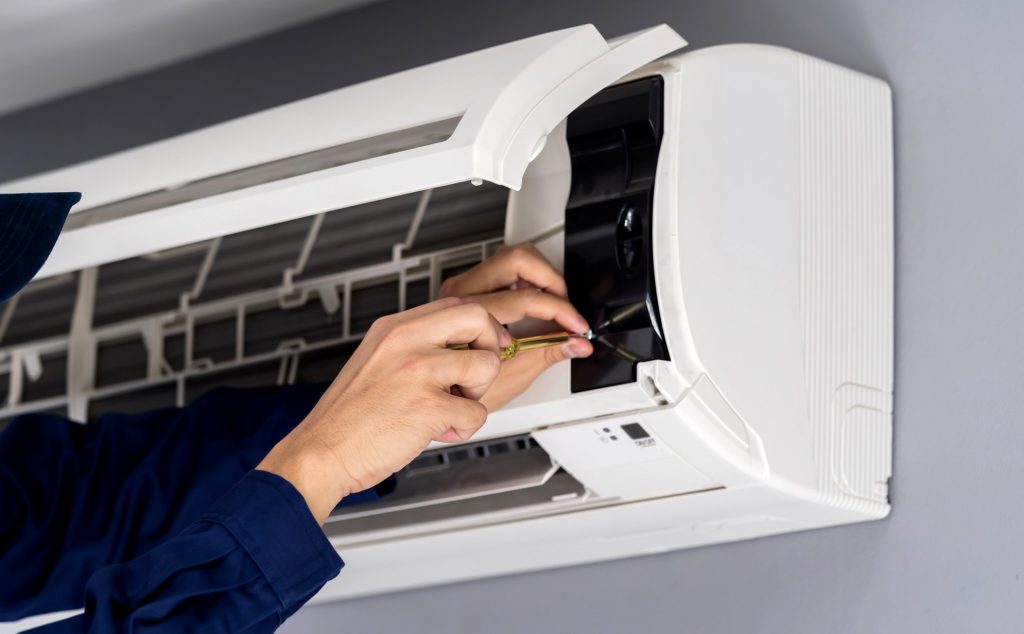 “Καμπανάκι” της Ομοσπονδίας Ψυκτικών Ελλάδος για τα κλιματιστικά – Μπορεί να χαθούν ζωές