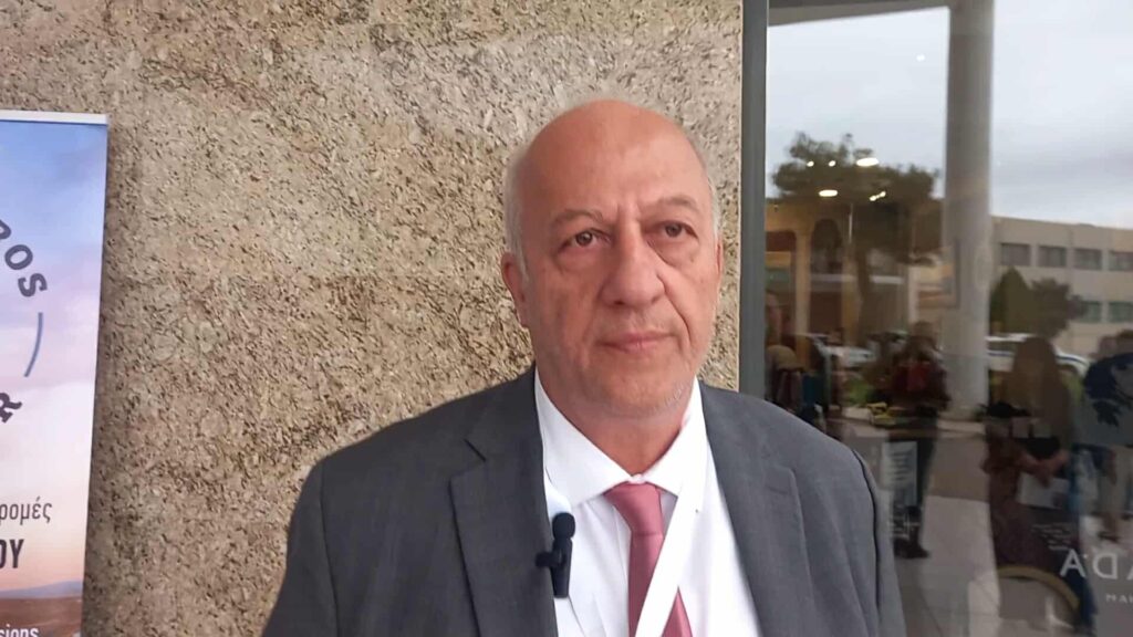 Δήμαρχος Χίου Γιάννης Μαλάφης – “Προτεραιότητά μας το ποιοτικό νερό και η υπεύθυνη διαχείριση των μεταναστευτικών ροών”