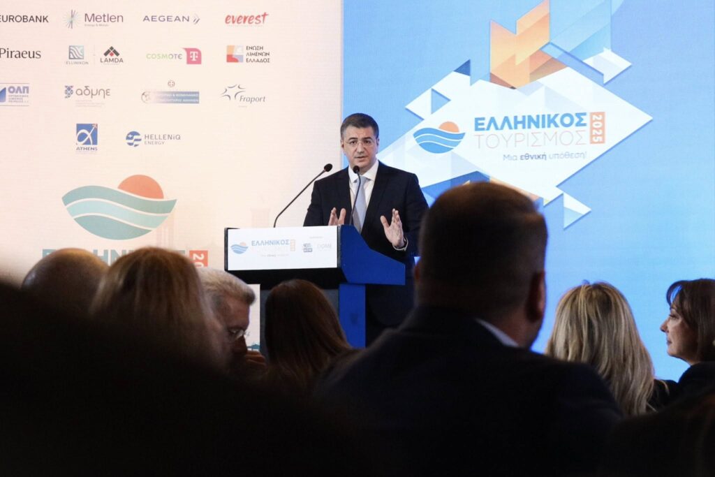 Απόστολος Τζιτζικώστας: Σχέδιο και βιωσιμότητα στο επίκεντρο του ευρωπαϊκού τουρισμού