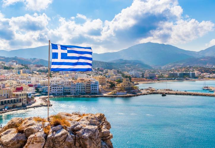 Ίαν ΜακΓιούαν: Η αισιοδοξία είναι κρίσιμη για τη βιώσιμη μετάβαση και την αντιμετώπιση της κλιματικής κρίσης