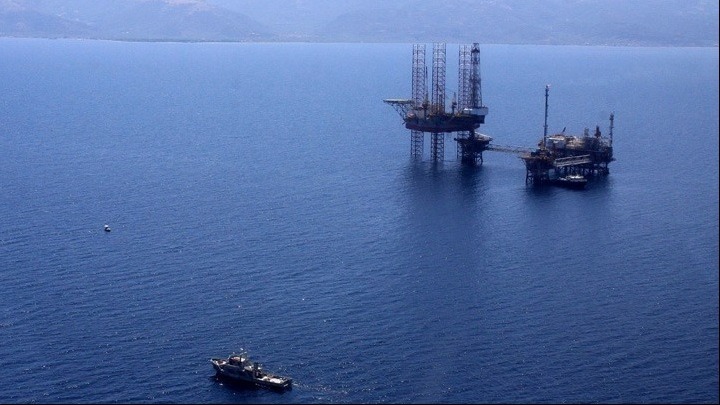 Υδρογονάνθρακες στην Ελλάδα: Διεθνές ενδιαφέρον για νέες έρευνες σε Ιόνιο και Κρήτη – Το στοίχημα της ενεργειακής ασφάλειας και της βιωσιμότητας